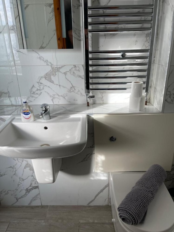 The Six Bells Hotel image 16