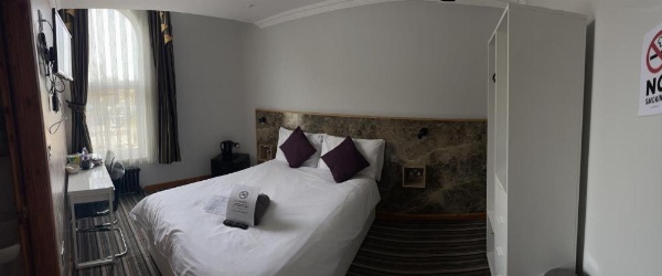 The Six Bells Hotel image 38