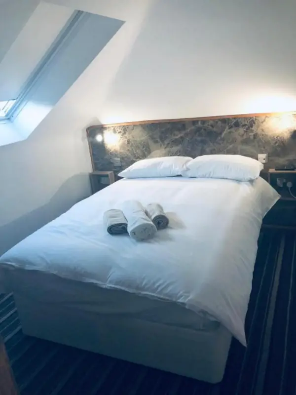 The Six Bells Hotel 6